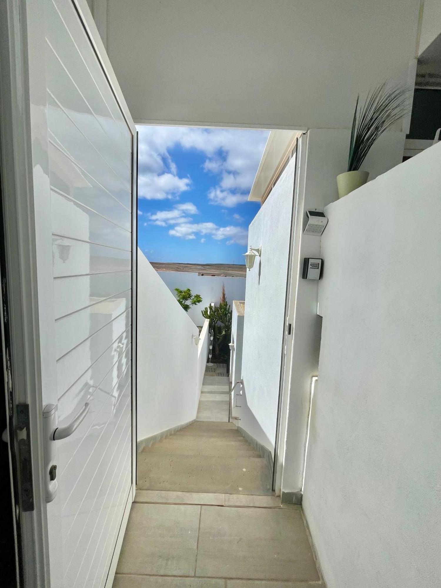 Loft La Cueva De Los Pajaros Playa Blanca  Luaran gambar
