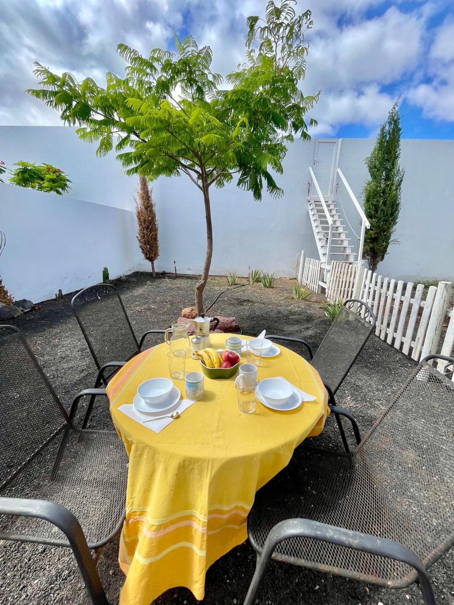 Loft La Cueva De Los Pajaros Playa Blanca  Luaran gambar