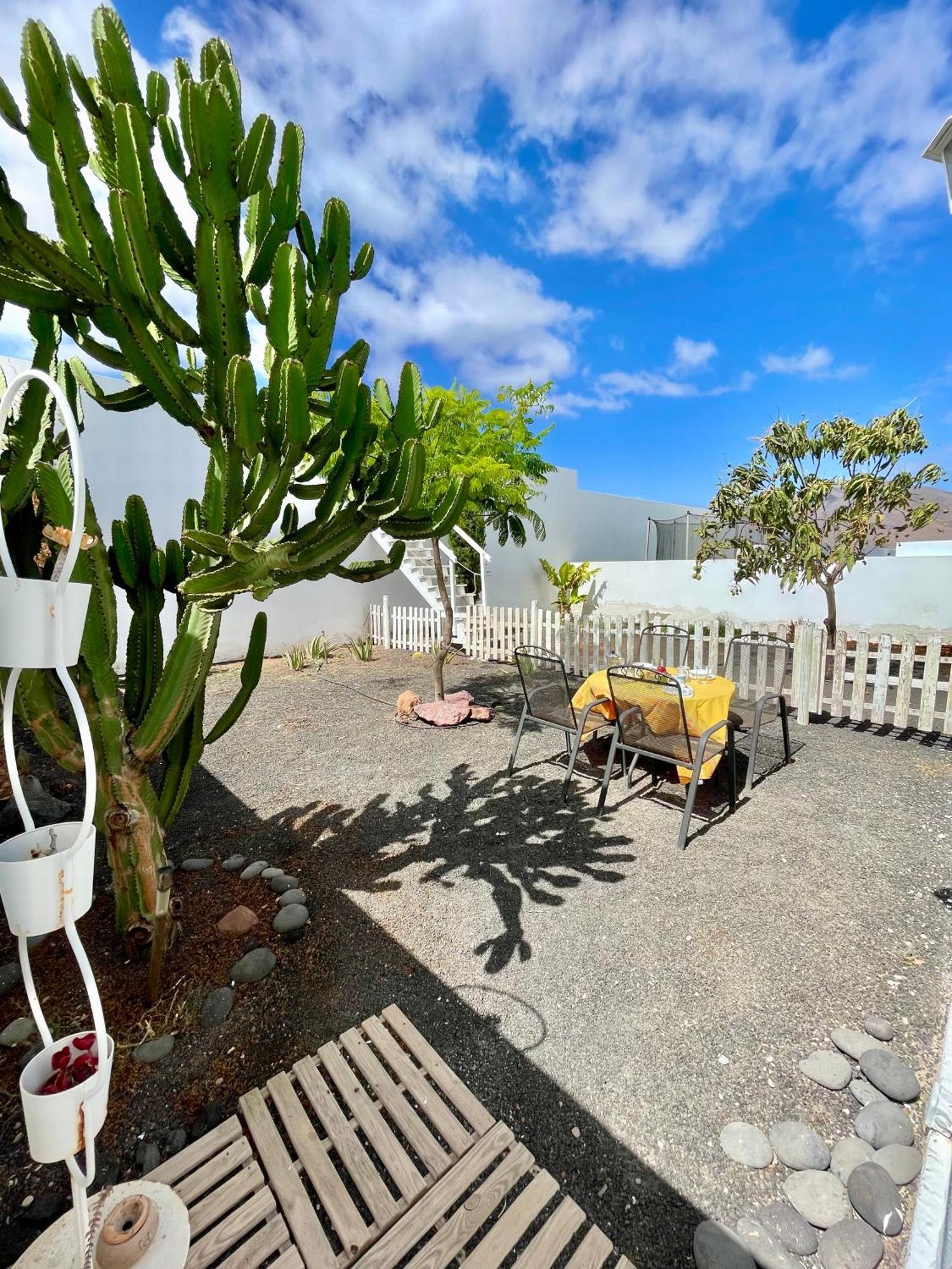 Loft La Cueva De Los Pajaros Playa Blanca  Luaran gambar